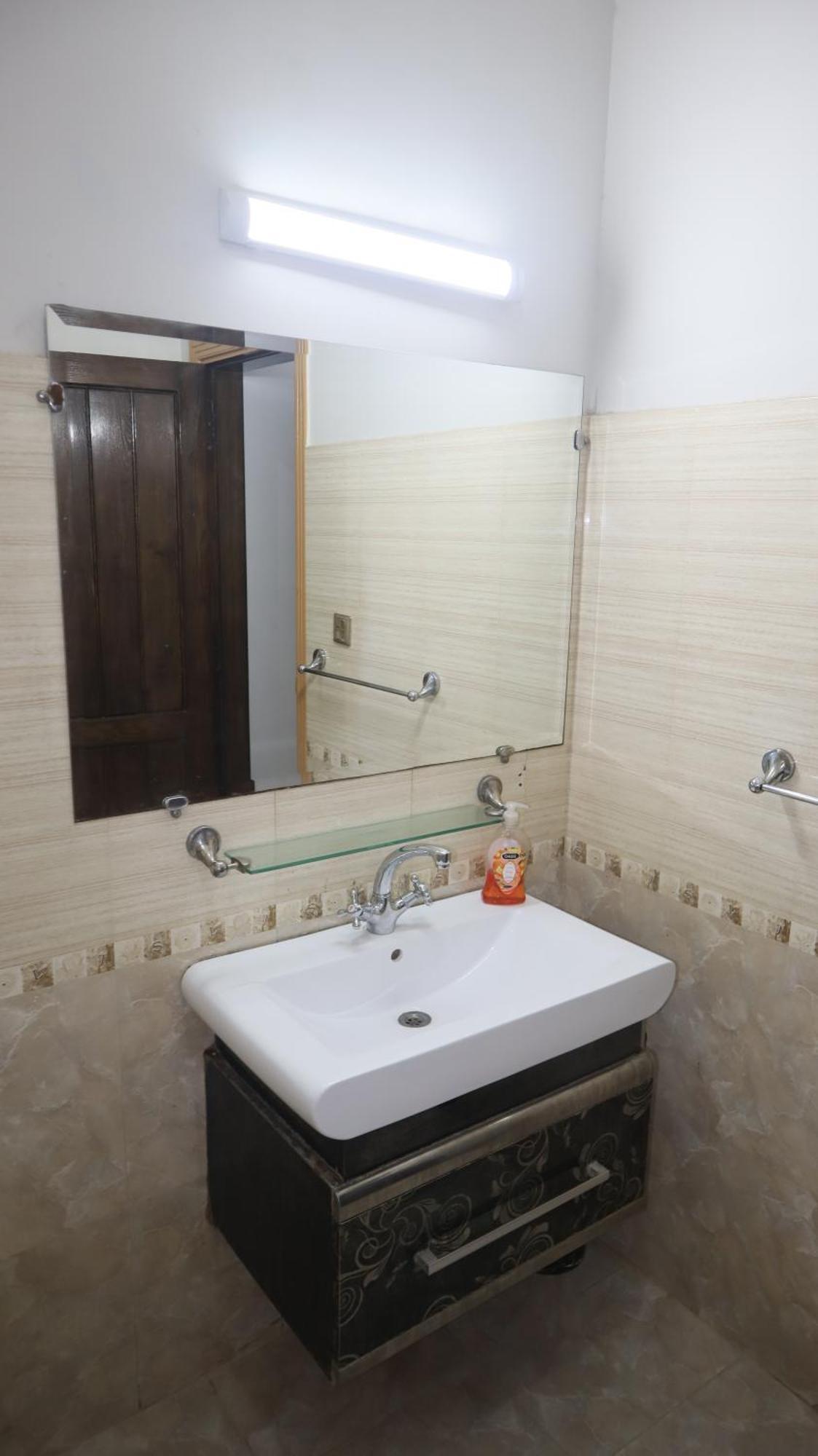 Serene Residence Islamabad Buitenkant foto
