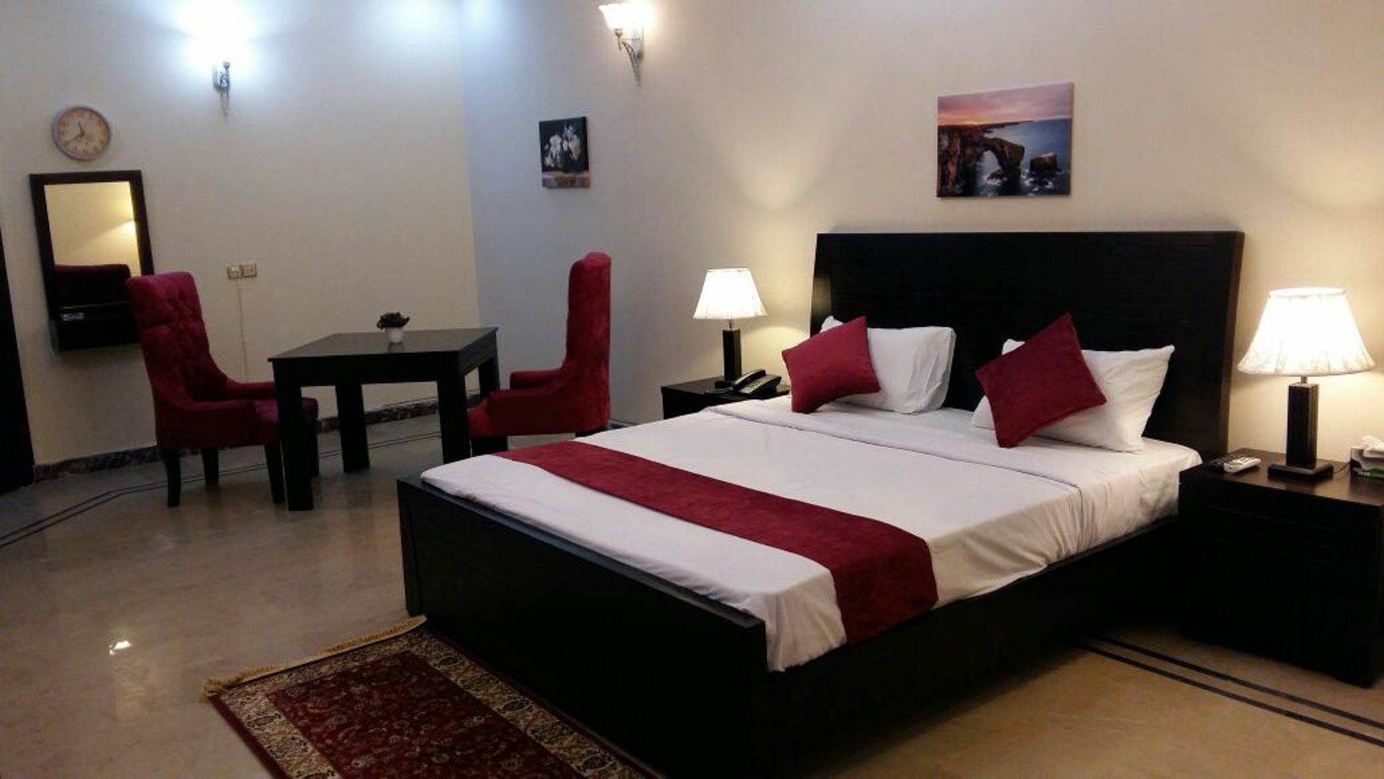 Serene Residence Islamabad Buitenkant foto